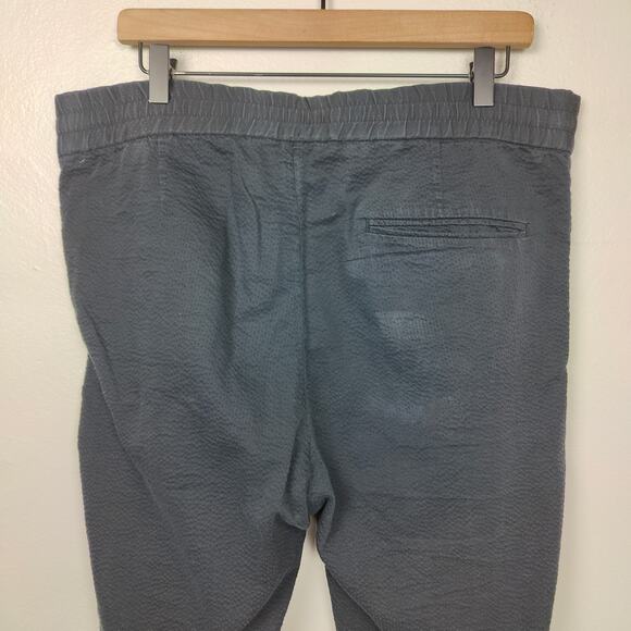 COS Tapered Pants Mens 32R Dark Black Blue Textured Pull On Elastic Waist Preppy - Picture 4 of 8